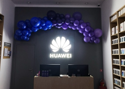 ОФОРМЛЕНИЕ шарами магазина фиолетовая гамма