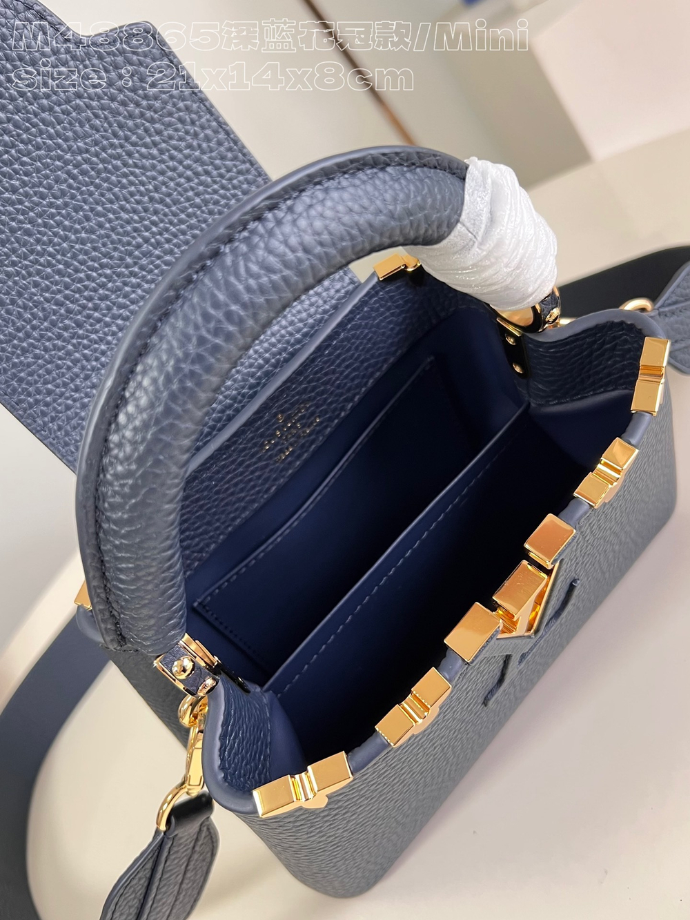 Louis Vuitton Capucines Mini