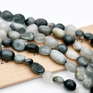 Кошачий глаз кварцевый бусины, галтовка, размер около 6-8,5 мм, цена за нить 38 см