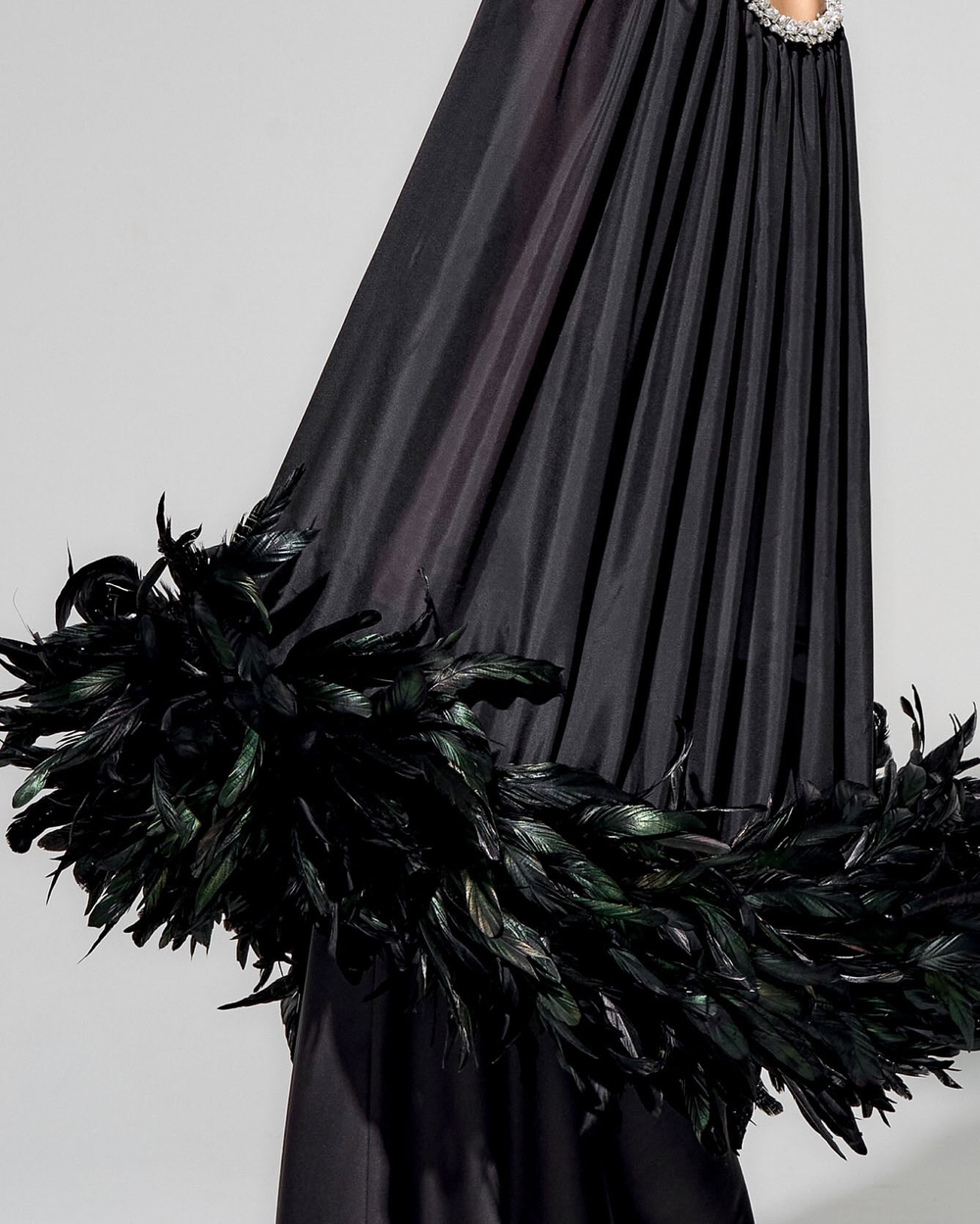 Кейп Black Swan