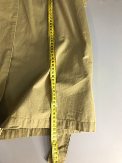 Тренч в модном дизайне, маркировка М, визуально на 46 размер