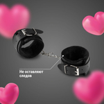 Черные наручники из эко-кожи с мехом (Цвет: черный)
