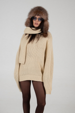 Джемпер с шарфом FOXY