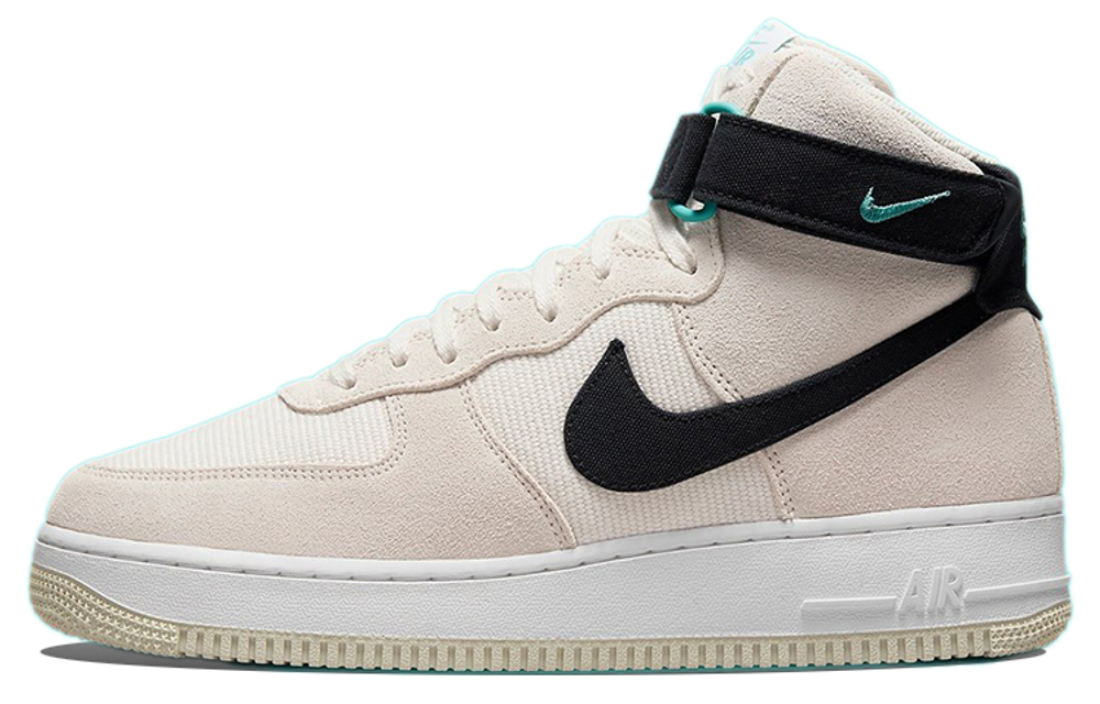 Кроссовки Nike Air Force 1 07 Lx
