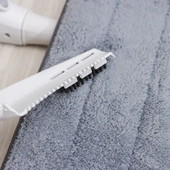 Швабра для мытья пола с распылителем Доляна, насадка из микрофибры 40×13 см, стальной черенок 125 см