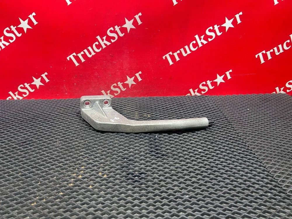 Кронштейн диффузора вентилятора 2024г.