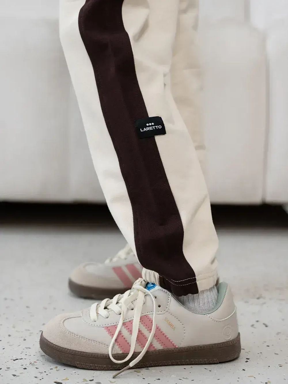 Спортивный костюм для девочки подростка