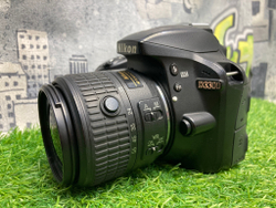 Nikon D3300 Kit 18-55mm VR II 39.000 кадров