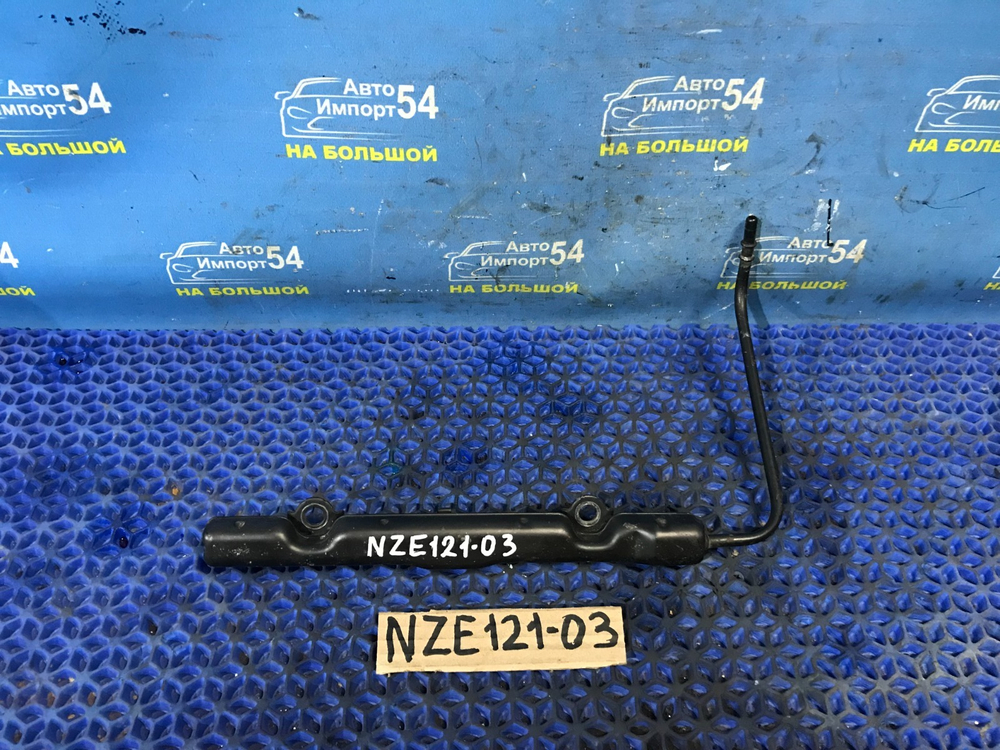 Топливная рейка TOYOTA FIELDER 2002