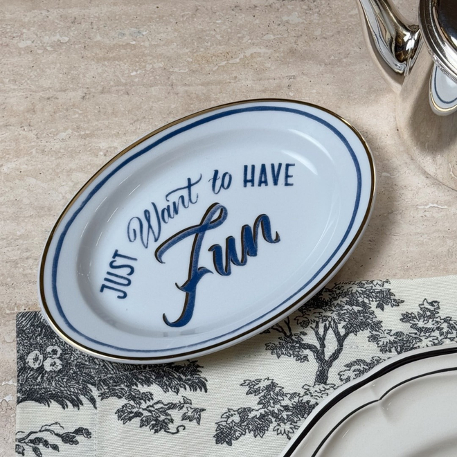 Блюдо овальное JUST WANT TO HAVE FUN, 19,5x13 см