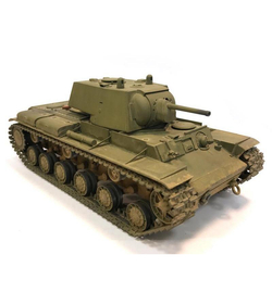 Сборная модель ZVEZDA Советский тяжелый танк образца 1940 г. с пушкой Л-11 КВ-1, под. набор, 1/35