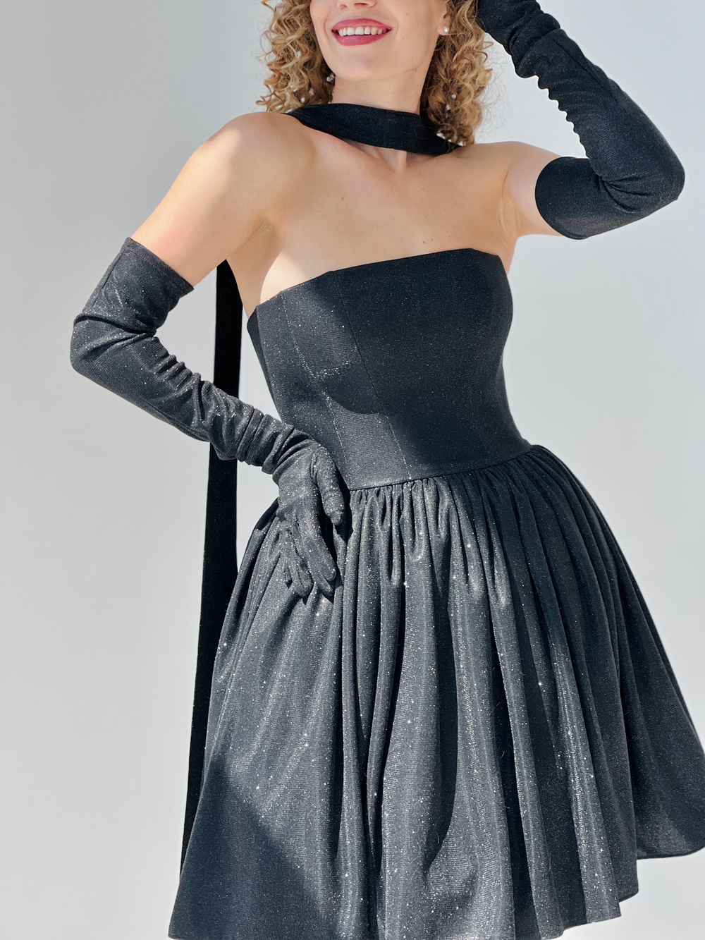 Мерцающее платье