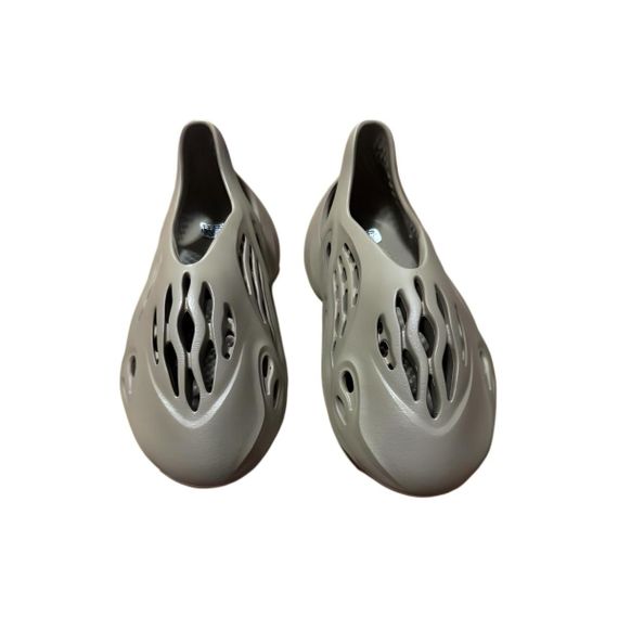 Adidas Originals Yeezy Foam Runner 'Stone Taupe'