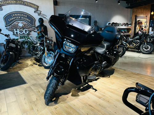 Street Glide Ultra Harley-Davidson , 2025