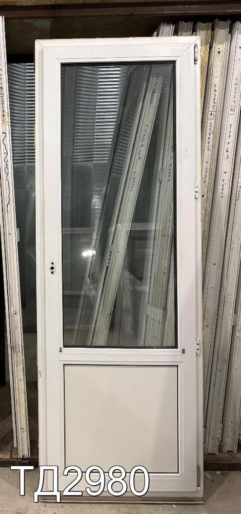 Дверь балконная пластиковая Б/У 2070(в) x 740(ш)