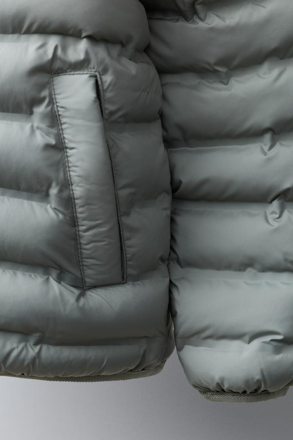 ZARA УЛЬТРАЛЕГКАЯ НЕПРОМОКАЕМАЯ КУРТКА, ХАКИ