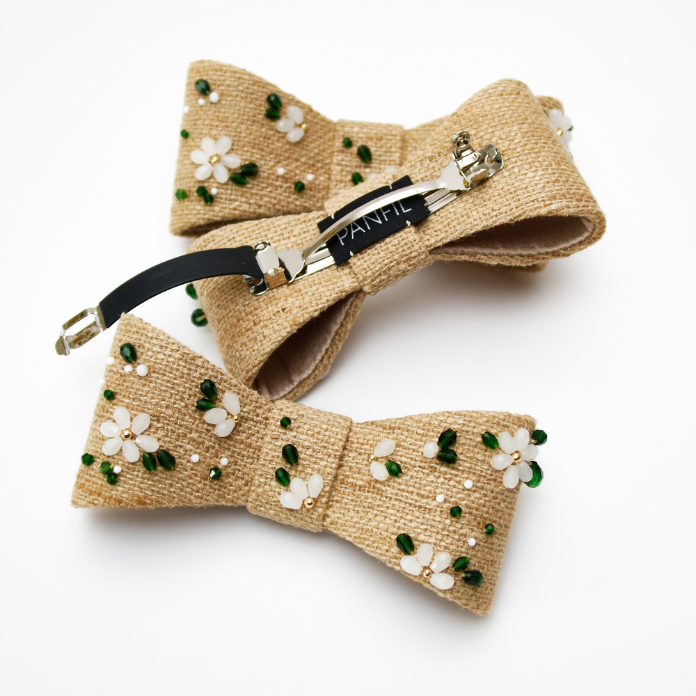 Бант-бабочка S c ромашками