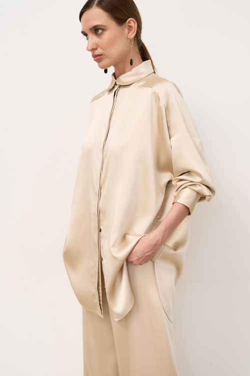 Рубашка атласная крем-брюле