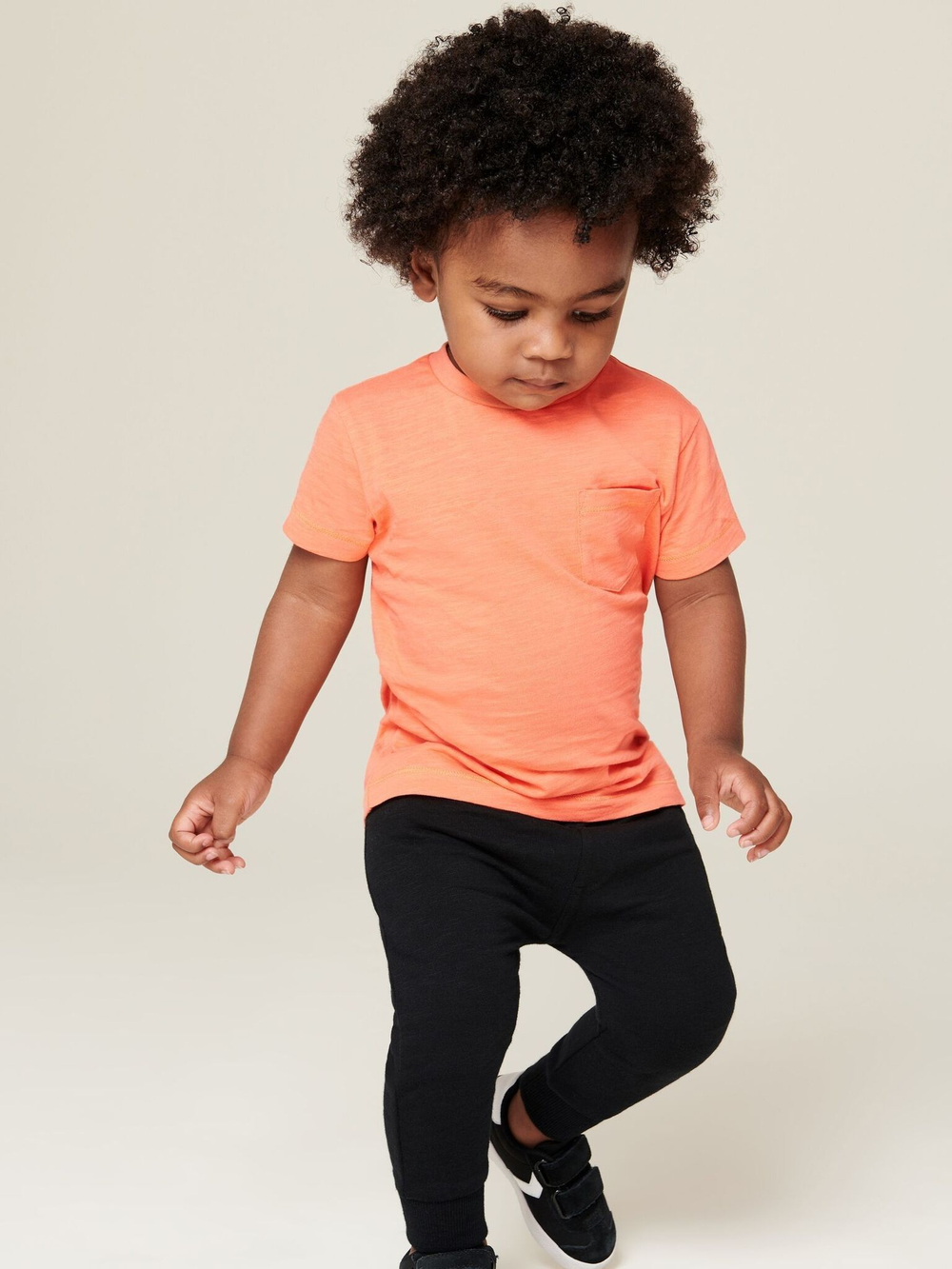 Джоггеры для мальчика Next 347-598, Черный