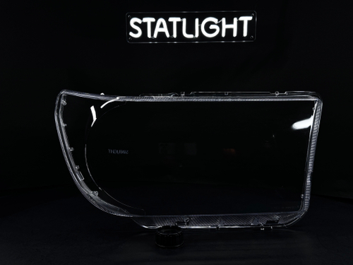 Правое стекло фары Toyota Tundra 2 2007-2013