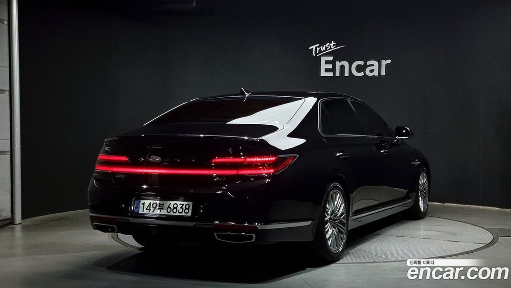 Genesis G90 3.8 AWD (03.2021)