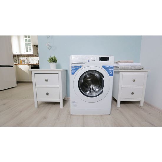 Стиральная машина Indesit BWE 81282 L B