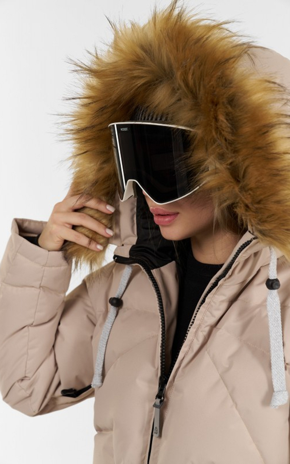 КУРТКА ЖЕНСКАЯ ПУХОВАЯ VIRUS BATZZILLA PODIUM W