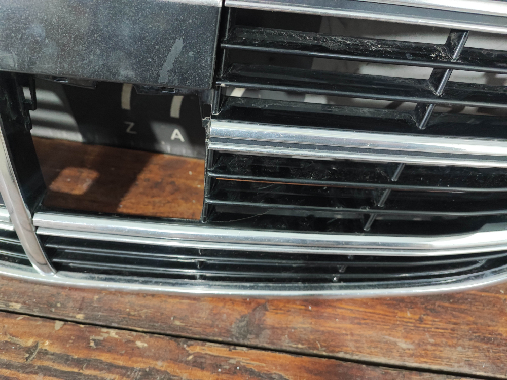 Решетка радиатора Mercedes S-Class (W223) 20-нв Б/У Оригинал A22388041009040