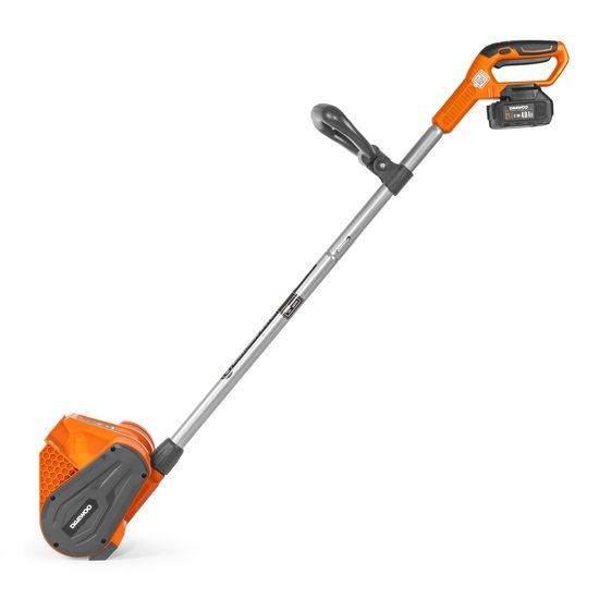 Аккумуляторный снегоуборщик "DAEWOO" DAST 3321Li SET