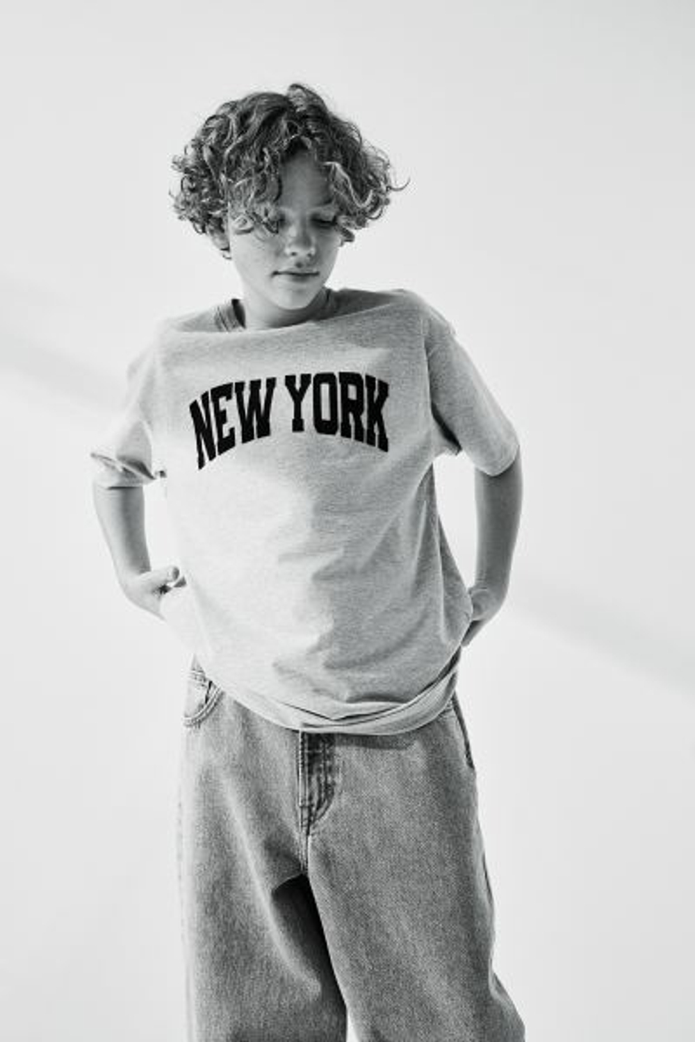 H&M Хлопковая футболка с надписью, серый