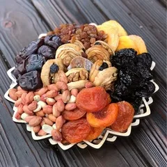 Подарочная корзина сухофруктов № 5