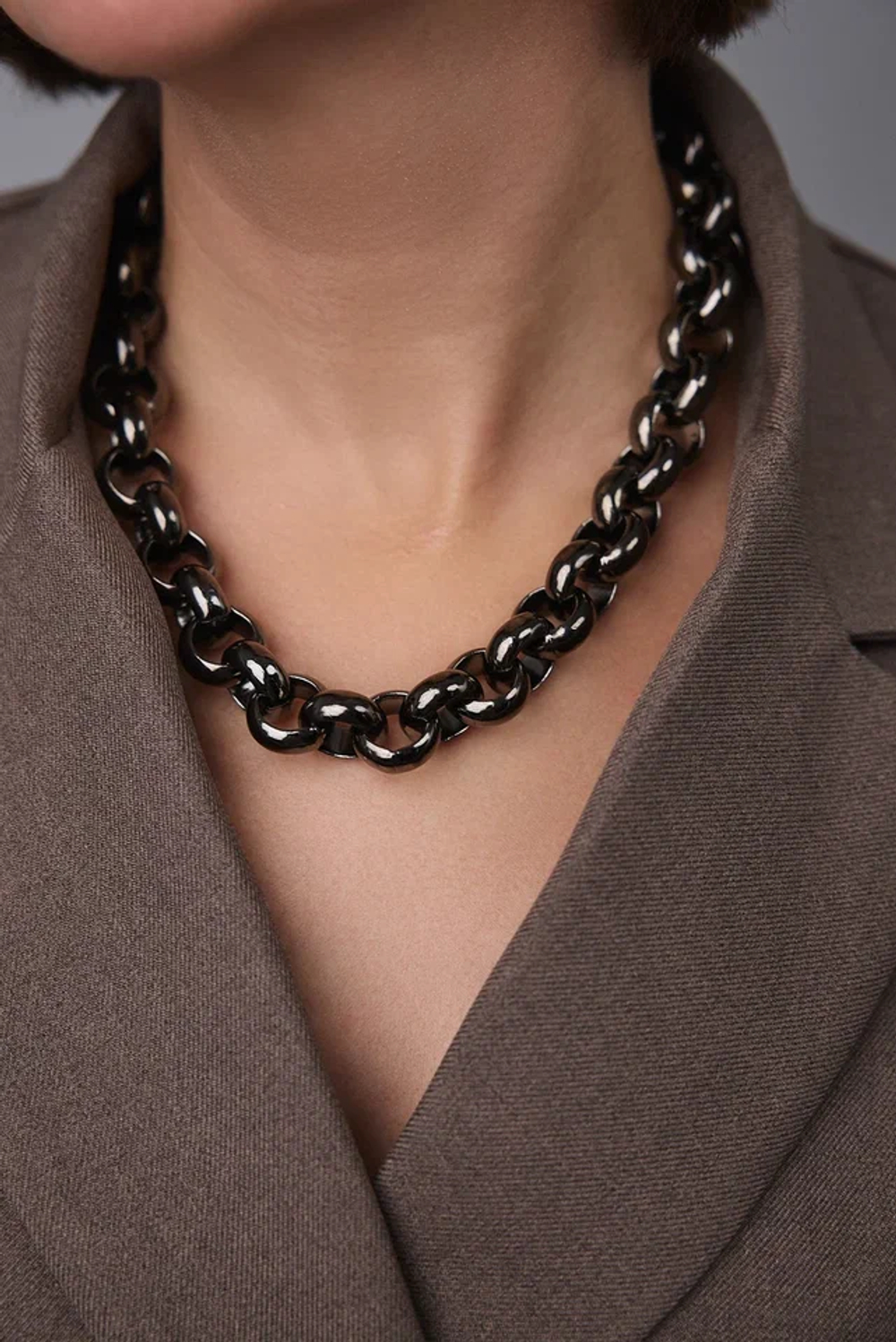 Колье цепь ролло гигант, оттенок графит и золото