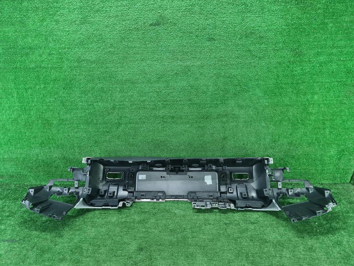 Бампер задний Land-Rover Defender 2 L663 (2019-н.в.)