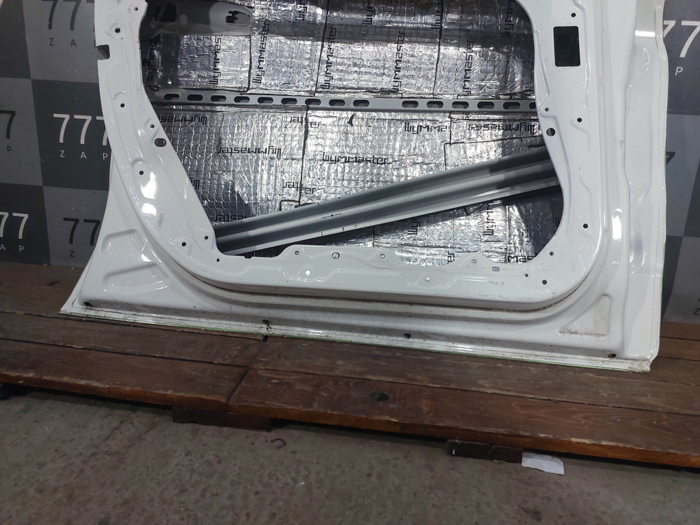 Дверь передняя левая Mercedes GLE (C292) 15-19 Б/У Оригинал A2927200105
