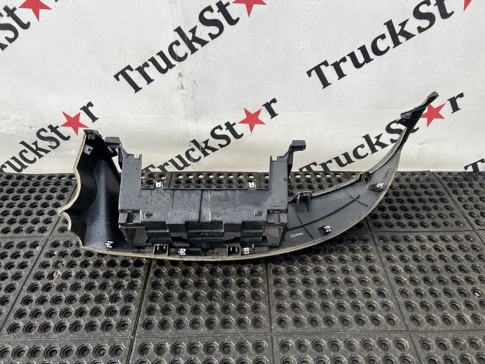 Накладка торпедо 2023г