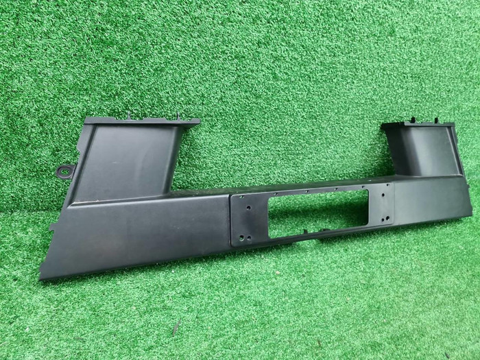 Накладка переднего бампера Mercedes Actros (11-нв)