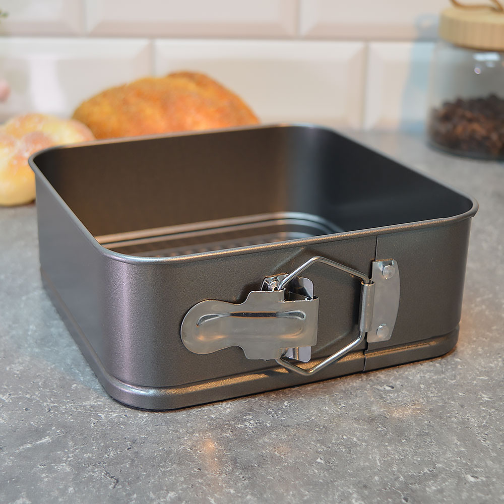 Форма для выпечки 18*6,5см разъемная (квадрат), цвет серый