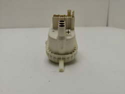 WLX20362OE/19 кт116 Датчик уровня воды для стиральной машины Bosch 9000188245 б/у