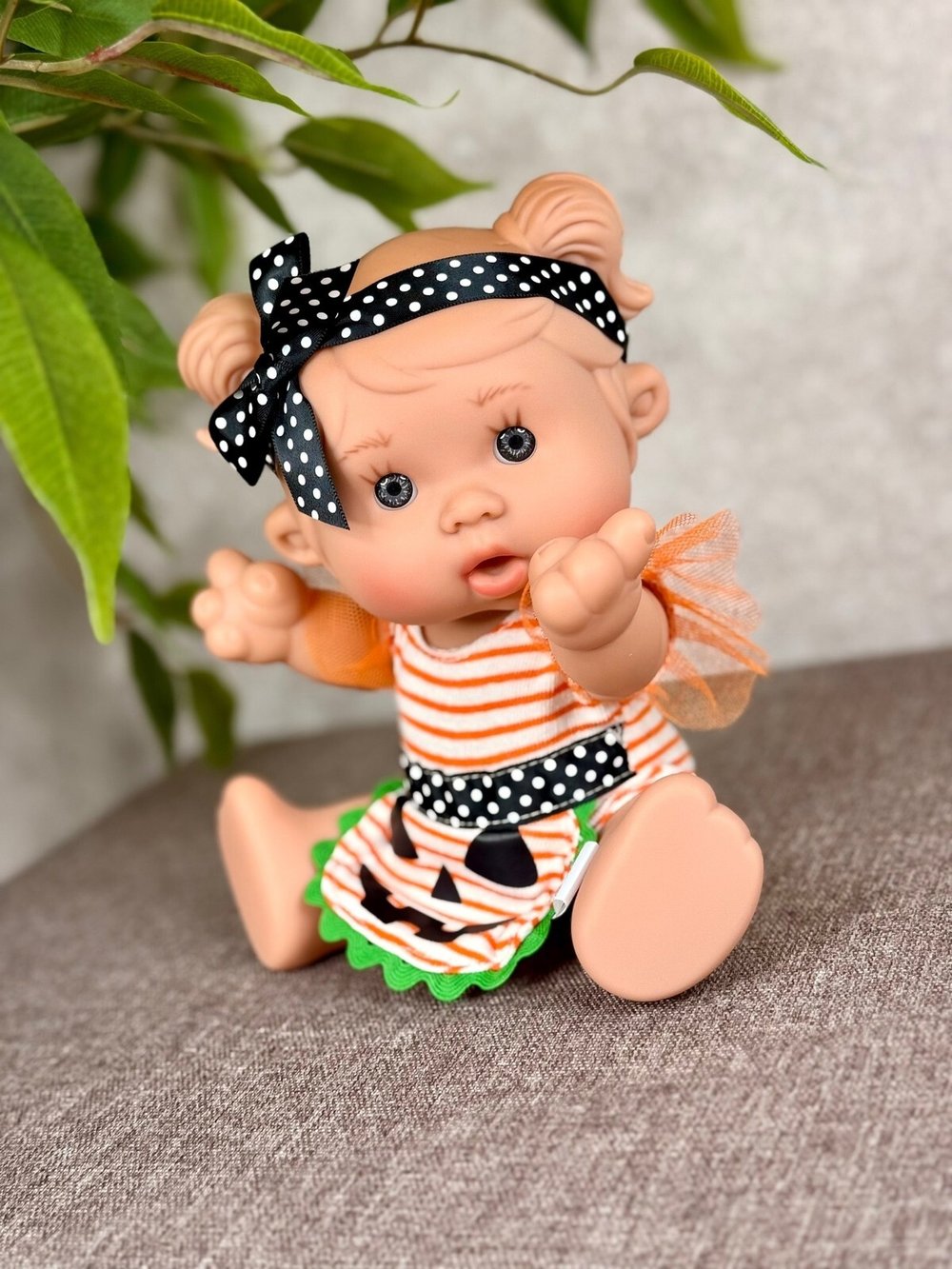 Пупс Marina and Pau 26 cм Nenote Halloween (2924)