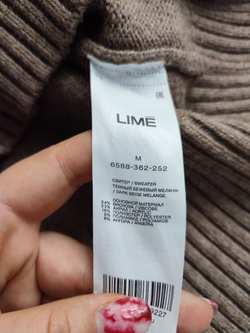 Джемпер Lime вязаный 46 размер