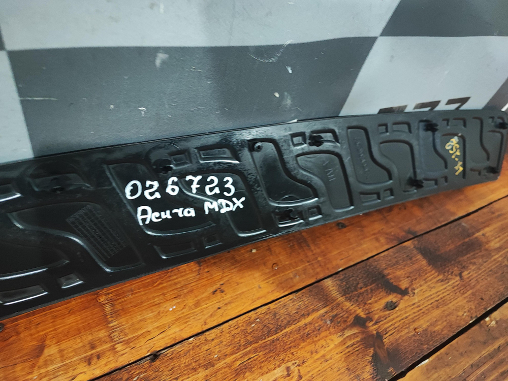 Накладка заднего бампера Acura MDX 1 01-06 Б/У Оригинал 71510S3VA00