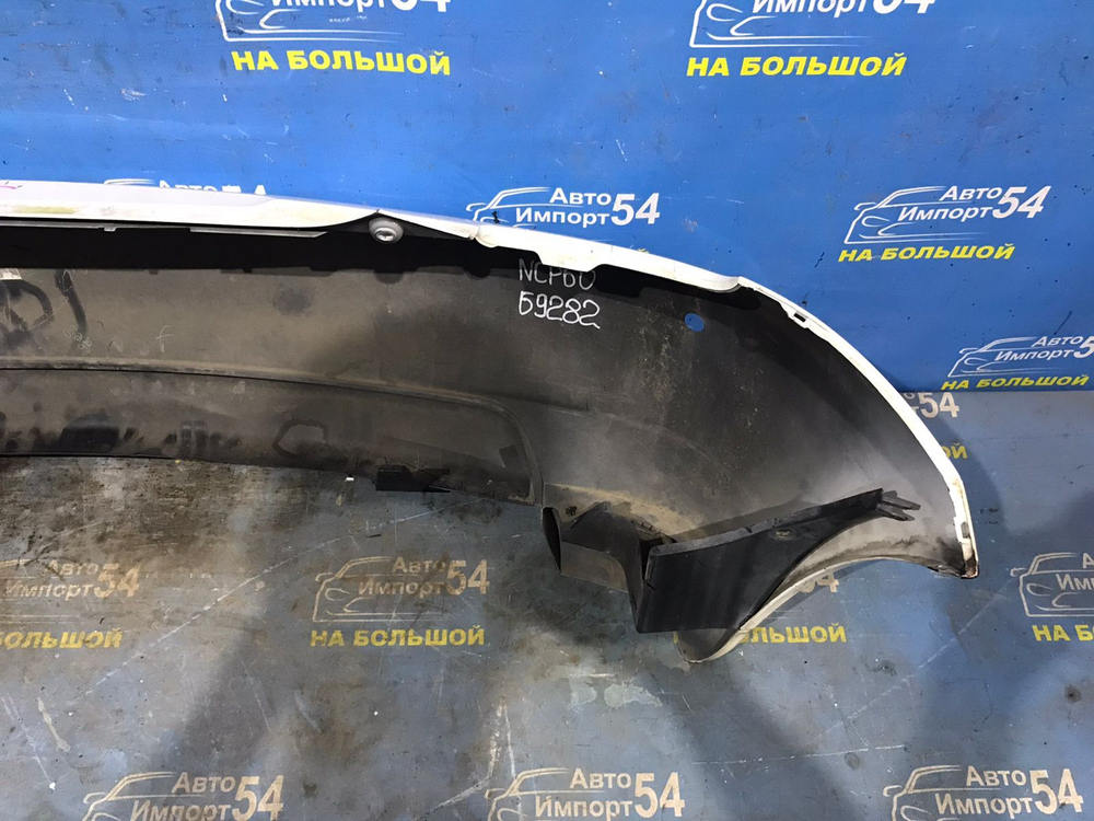 Бампер задний TOYOTA IST 2002-2007