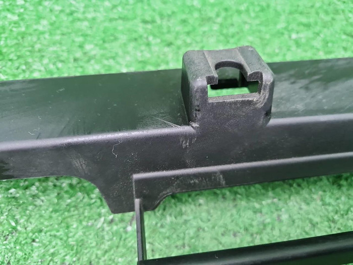 Решетка переднего бампера GAC GN8 (2019-2023)