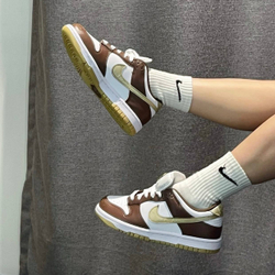 Nike Dunk Low Cacao Wow Metallic Gold