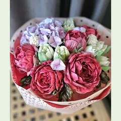 Букет из зефира «Пионы и гортензии» / 28-30см Букет из зефира «Пионы и гортензии» / 28-30см