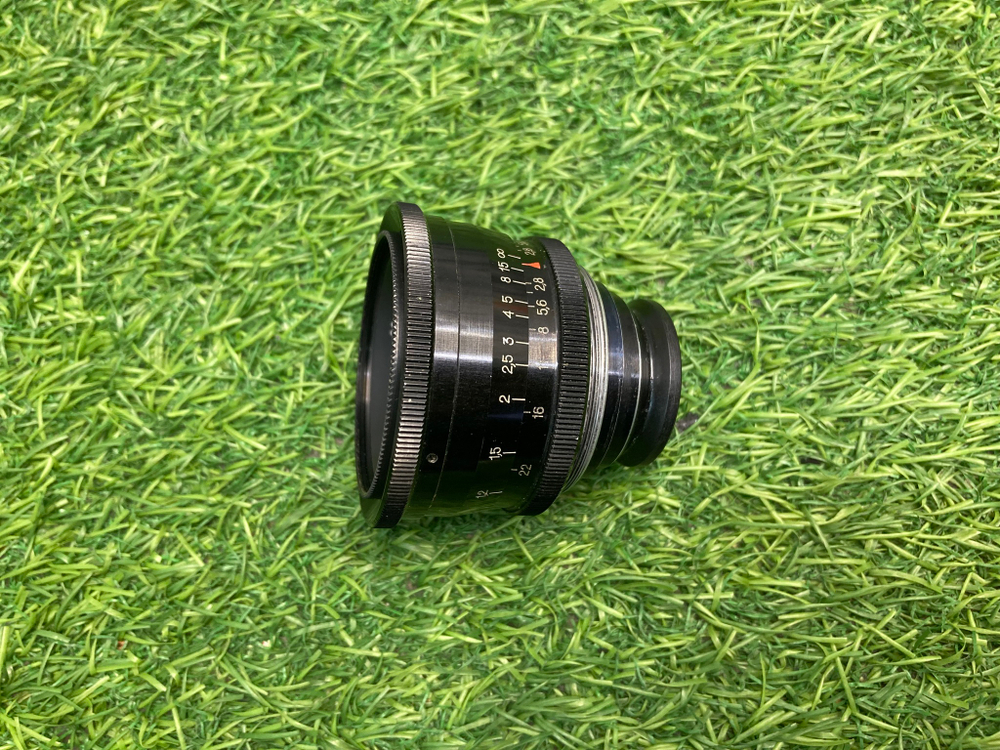 Юпитер-12 35 mm 2.8