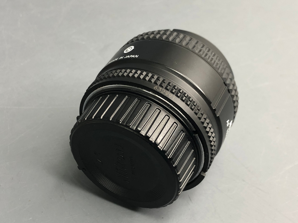 Nikon 35mm 2D AF Nikkor