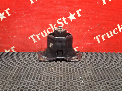 Кронштейн ящика акб 2018г.