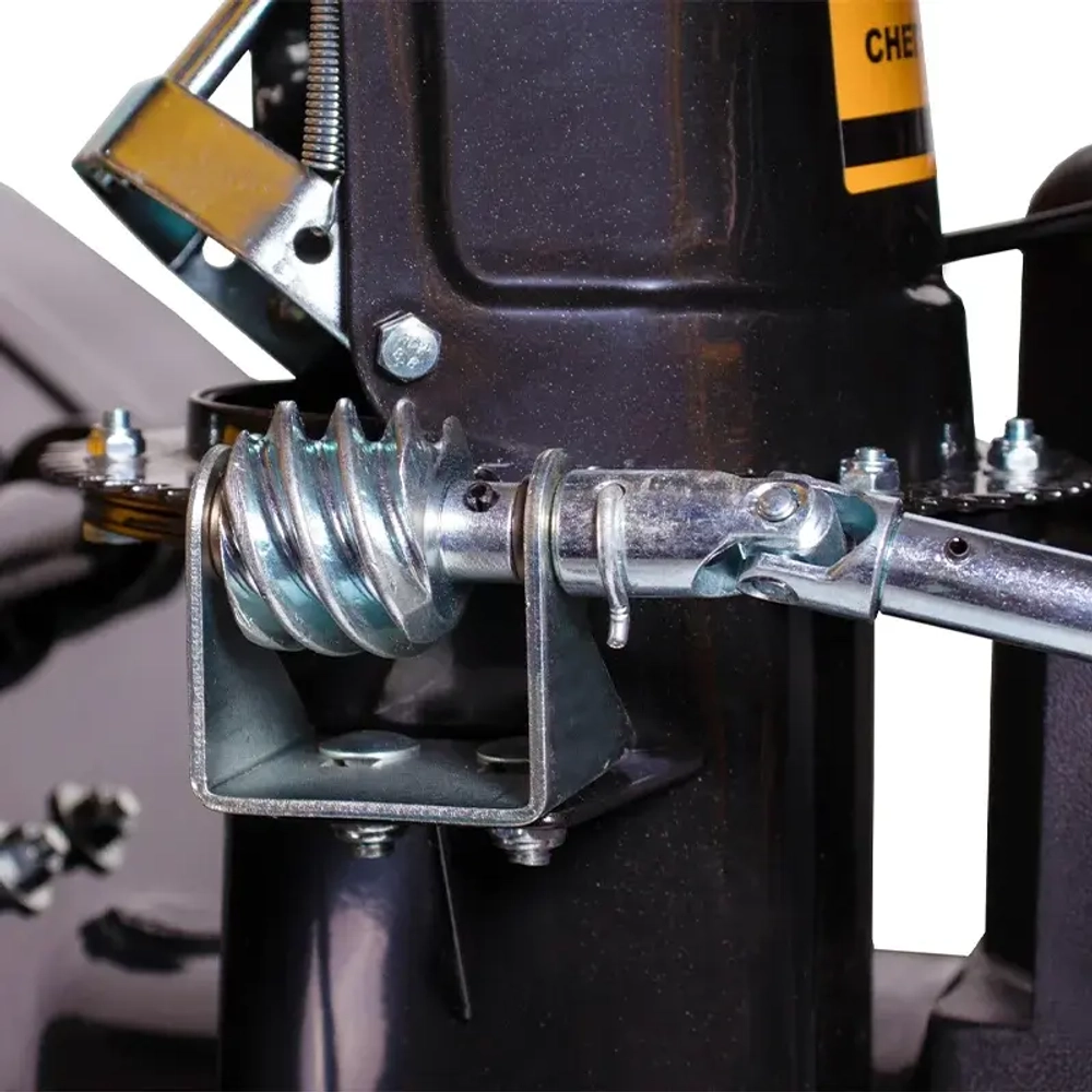 CHAMPION ST1376E снегоуборщик бензиновый 13 л.с. ковш 76 см, выброс 15 м, 6 вперед/2 назад