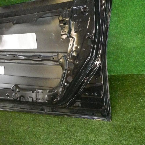 Дверь передняя правая Infiniti Q70 (2013-2019)